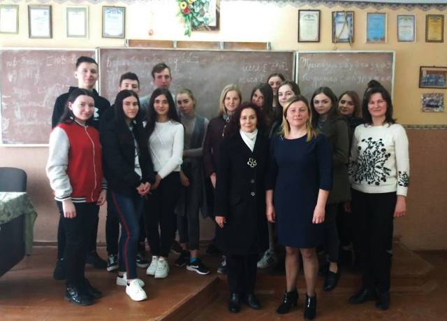 Агітація пройшла успішно – дебатів з іншими університетами не буде!